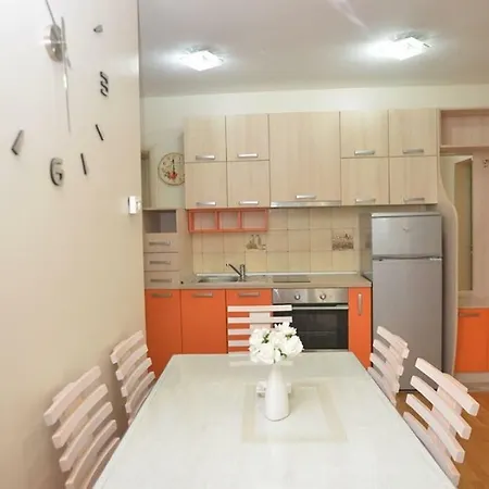 דירה Happy N&t *